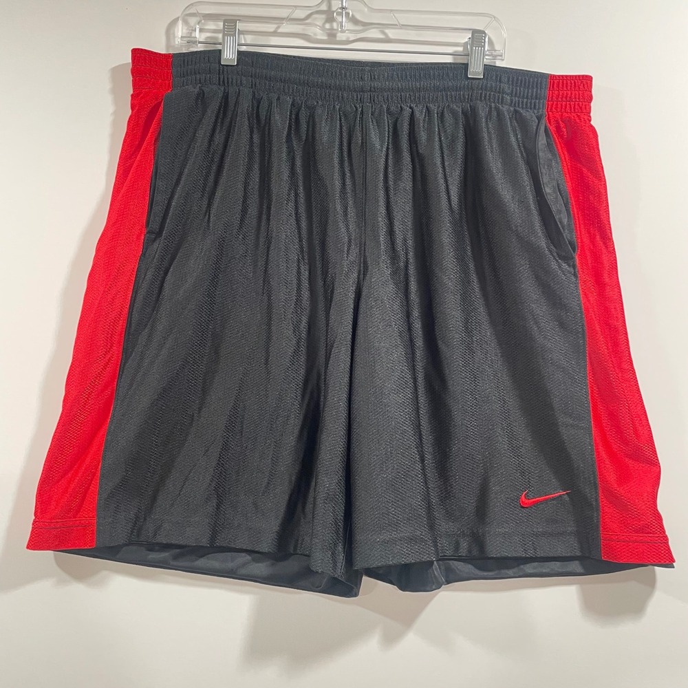 Nike Basketball Shorts Mens XXL Black Red Mesh Athletic Gym Swoosh  Vintage